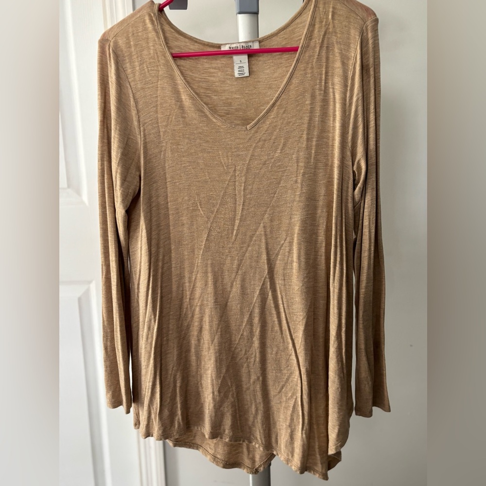 White House Black Market Top